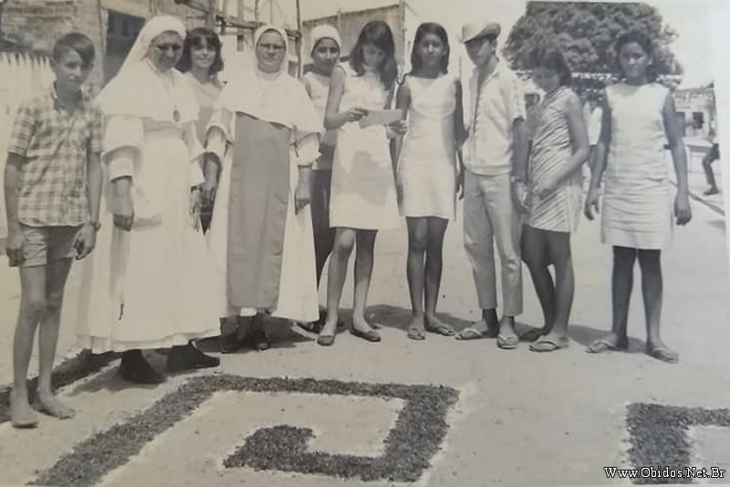 Foto 2:  Nas proximidades do Colégio São José, em 1968,