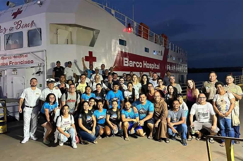 Barco Hospital Papa Francisco conclui 76ª expedição com mais de 4,5 mil atendimentos