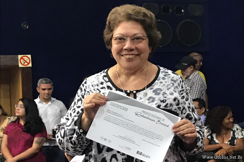 Escritora obidense Bella Pinto