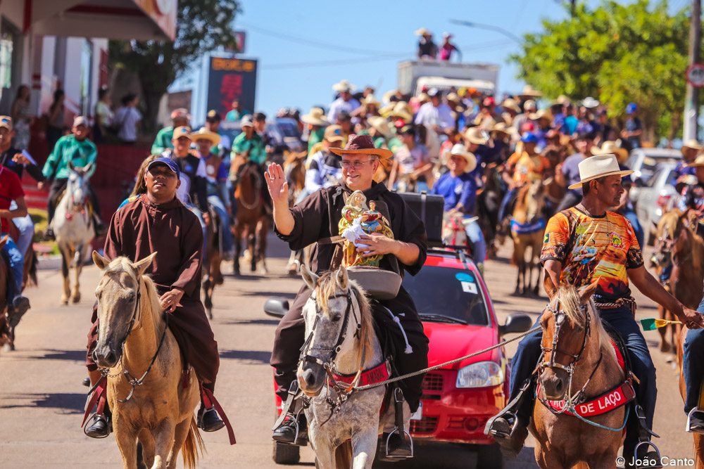 Cavalgada com Sant'Ana 2023 homenageia a padroeira de Óbidos
