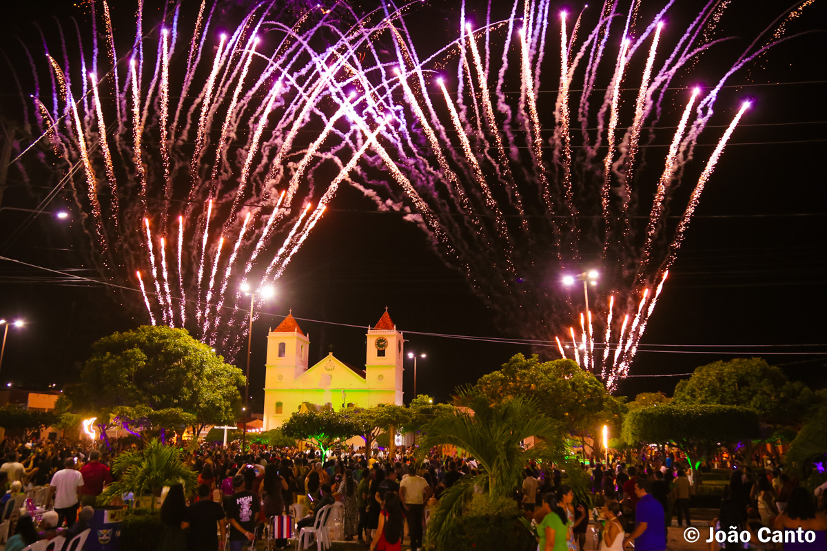 Milhares de fiéis celebram o encerramento da Festividade de Sant’Ana 2026 em Óbidos